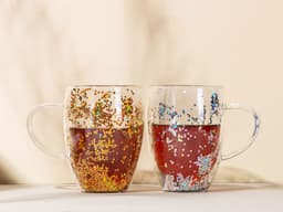 Кружка с двойными стенками с блестками