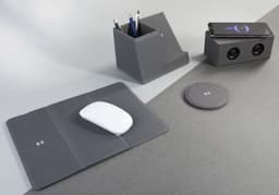 Настольное беспроводное зарядное устройство "Cool Gray", переработанный пластик (RPET)