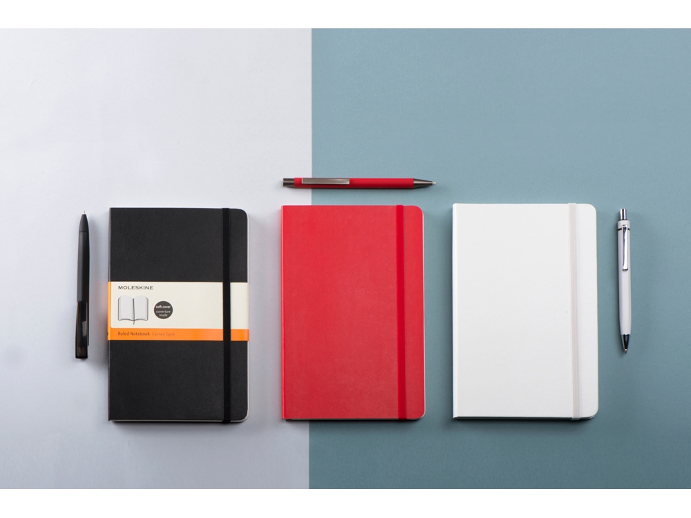 Купить Подарочный набор Moleskine Hemingway с блокнотом А5 и ручкой