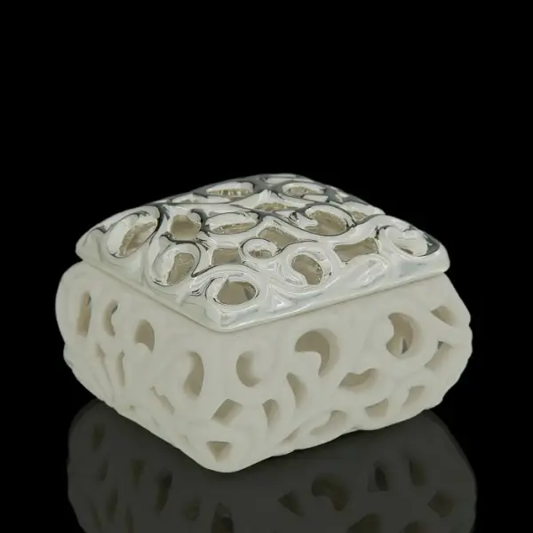 Показать основное фото