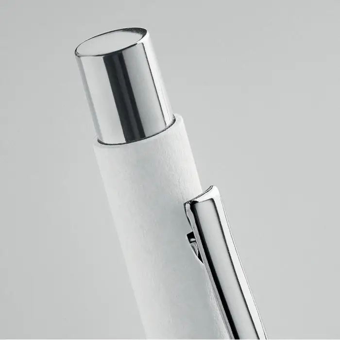 Показать дополнительное фото 2