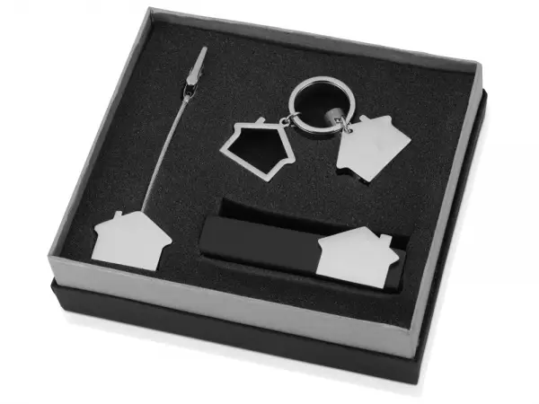 Показать основное фото