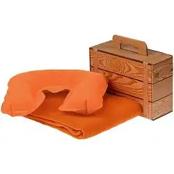 Набор Layback, подушка: 44х28 см; чехол: 18х11 см; плед: 100х140 см; коробка: 28х23,5х10,2 см