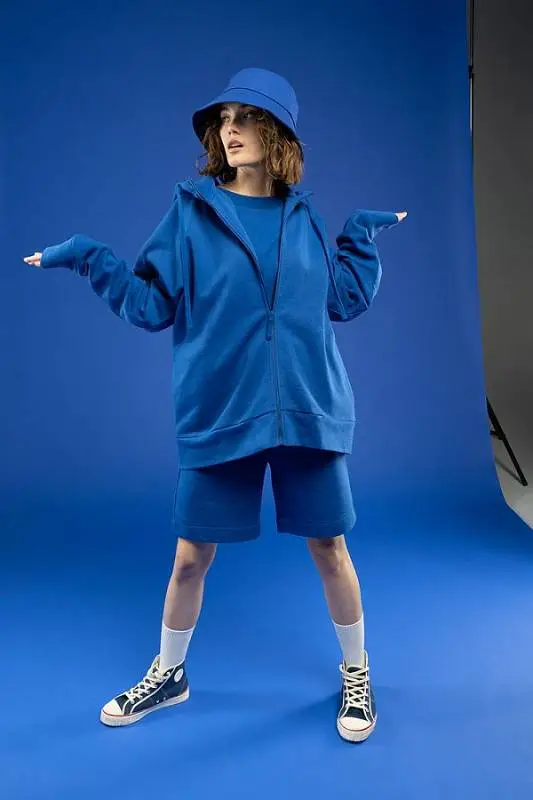 Показать основное фото