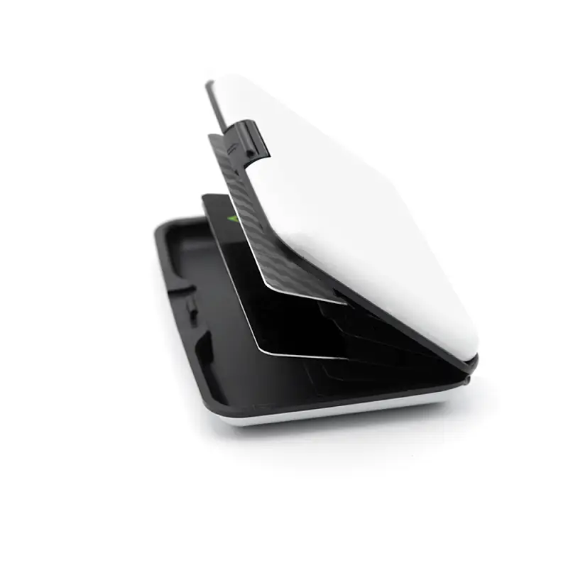 Показать дополнительное фото 1