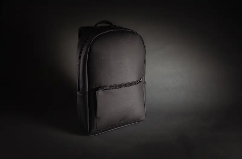 Рюкзак для ноутбука Swiss Peak Deluxe из экокожи (без ПВХ) - P762.561