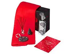 Подарочный набор Re:Home с пледом, свечой и диффузором