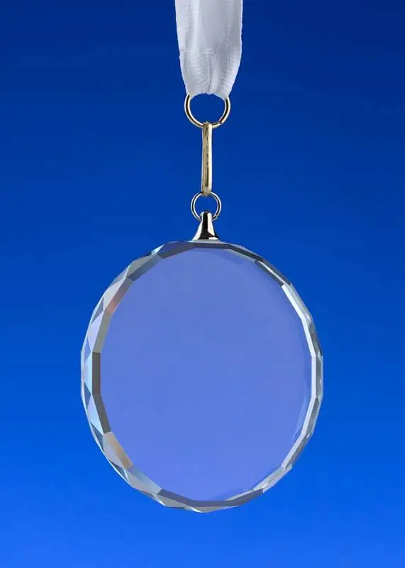 Медаль Glory, диаметр 6,9 см, толщина 1 см; лента: 41х2,2 см; коробка: 7,5х7,4х1,5 см - 66003