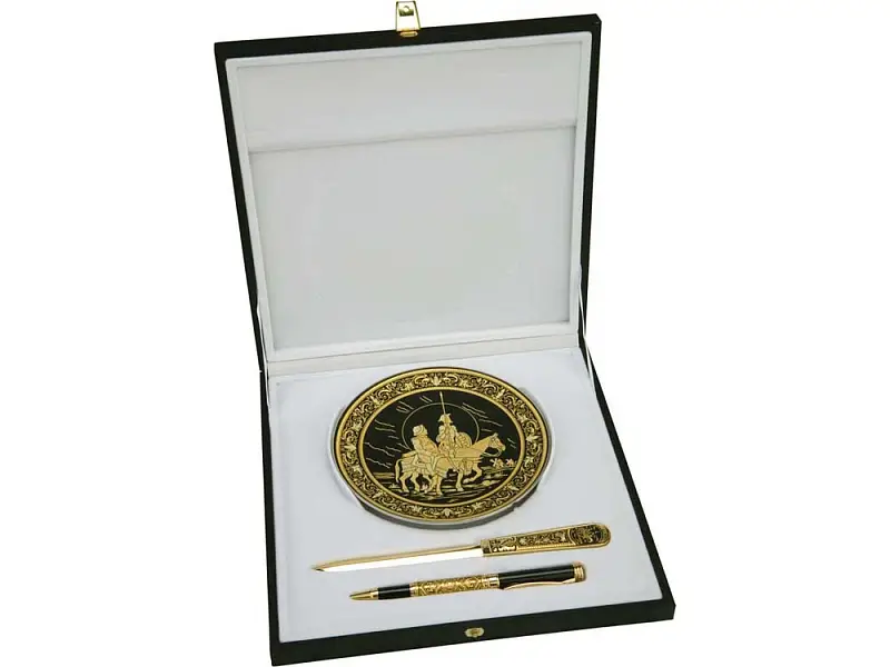 Показать основное фото