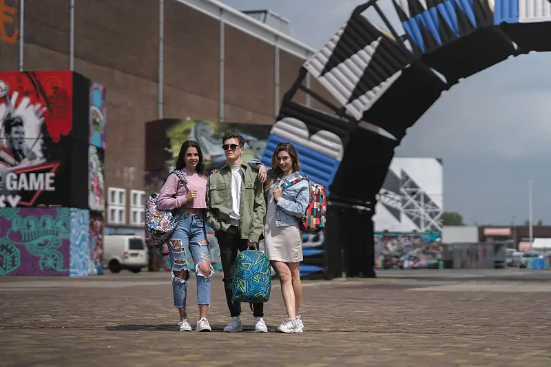 Показать дополнительное фото 1