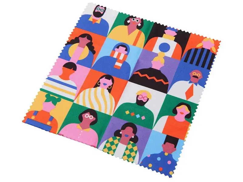 Показать основное фото