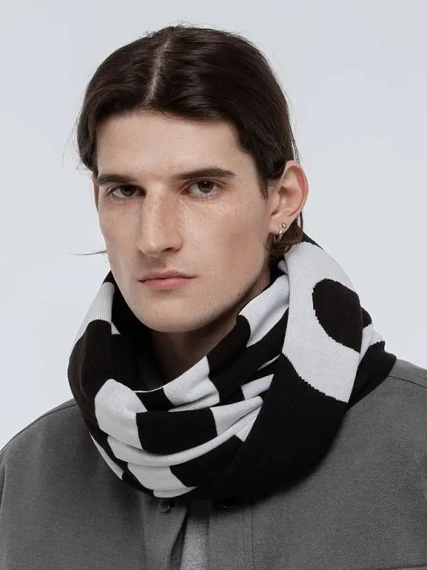 Показать дополнительное фото 1